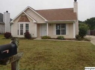 1214 King Arthur Ct, Alabaster, AL 35007