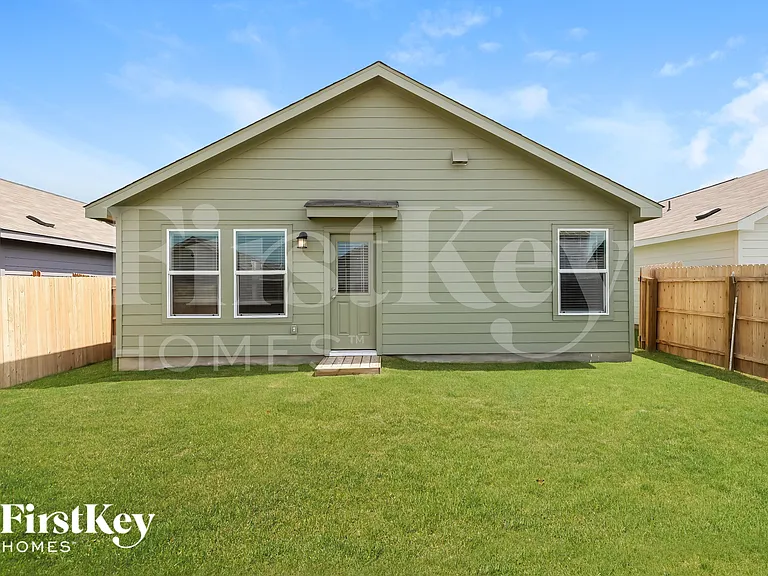 10610 Varmus Dr — Photo 15