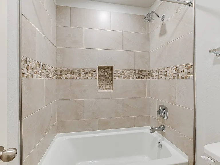 16011 Babcock Rd #22 — Photo 16
