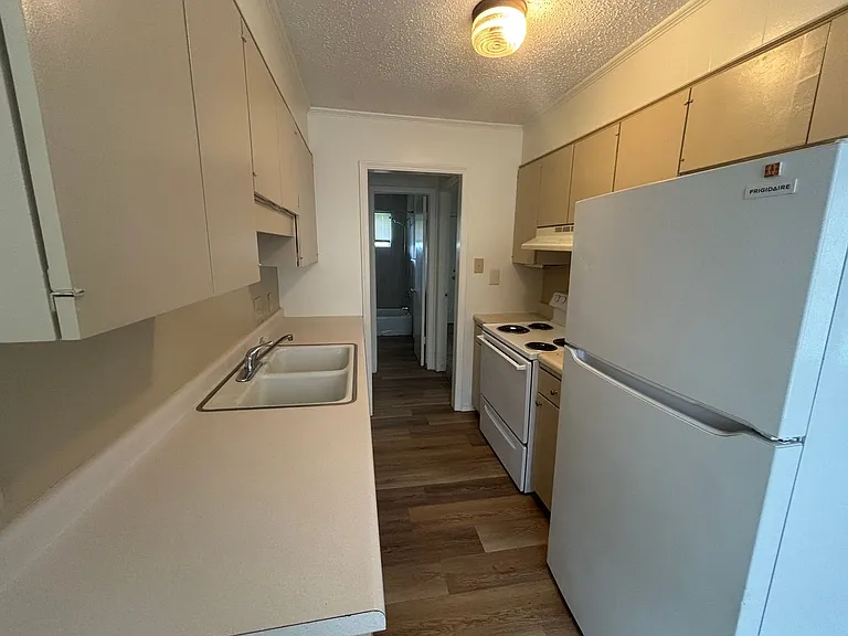 514 W K St #1-12 — Photo 12