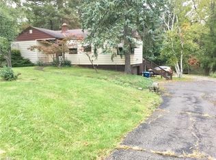 1620 W Pleasant Valley Rd, Parma, OH 44134