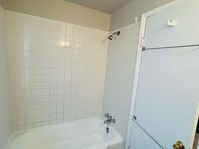 432 Richmond Ave #3 — Photo 15
