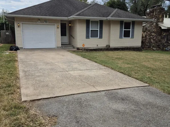 3236 W Madison Street, Springfield, MO 65802
