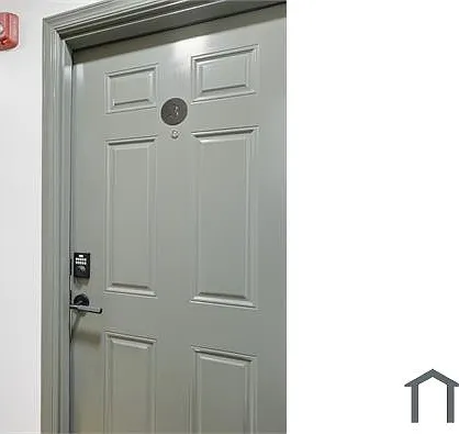 2 bed, $1,000 — Photo 4