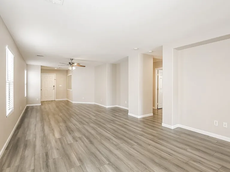 7833 Lovely Pine Pl — Photo 5