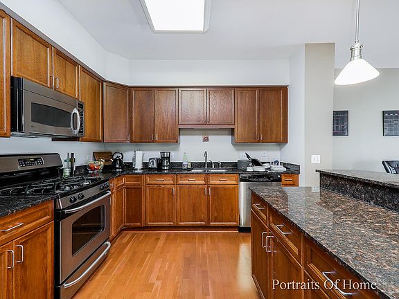 5th image of 435 W Wood St Unit 411A