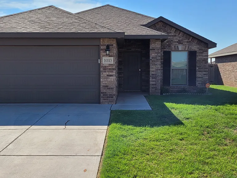 10113 Viola Ave — Photo 1