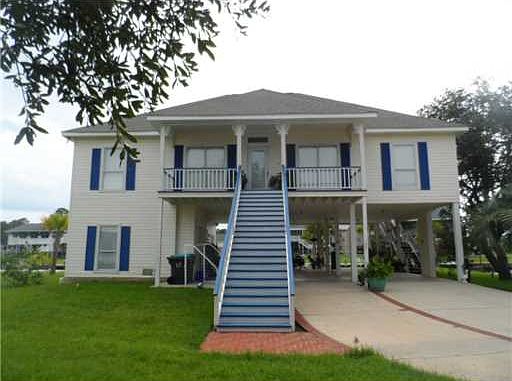 1st image of 107 Ashwood Dr