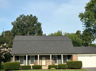 707 Cottonwood Dr, Bowling Green, KY 42103