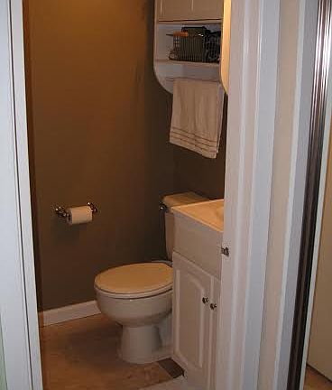 4th image of 205 Mineola Blvd APT 2G