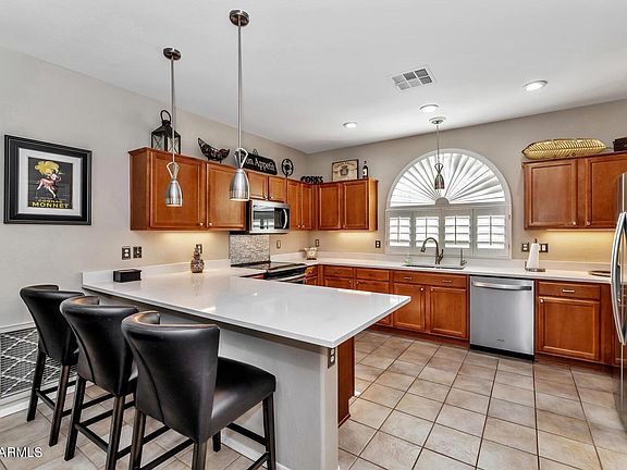 3rd image of 4038 E Lodgepole Dr