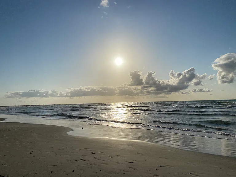 N Padre Island beaches just a block away