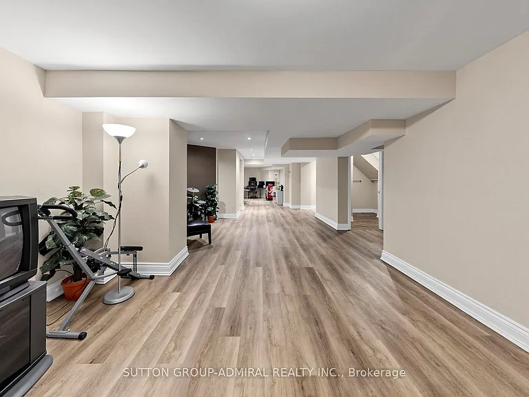 78 Alameda Cir — Photo 23