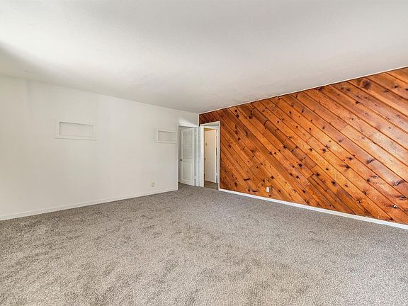 5th image of 681 Alamos Ave