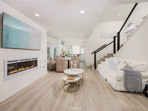 3008 1/2 W Balboa Blvd, Newport Beach, CA 92663
