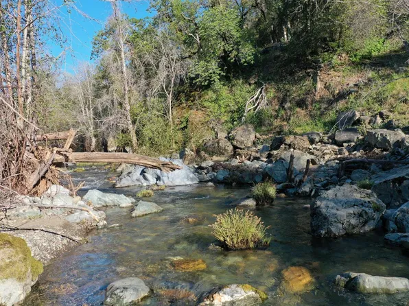 12950 Eagle Rock Road, Hopland, CA 95449