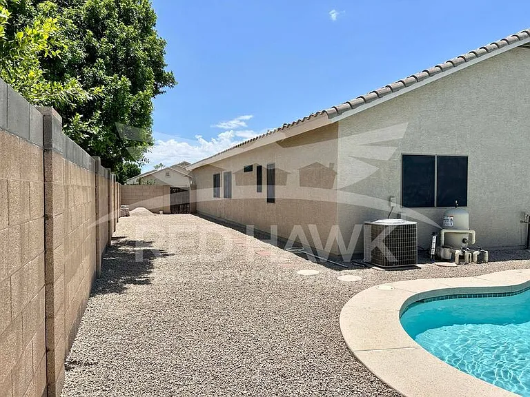 11824 W Windsor Ave — Photo 22