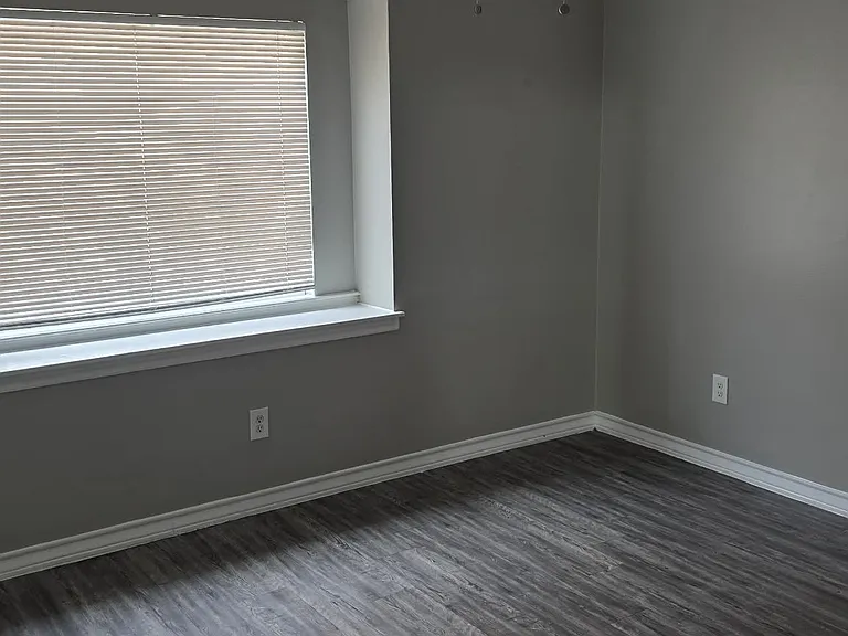Kelley Ann Apartments — Photo 30