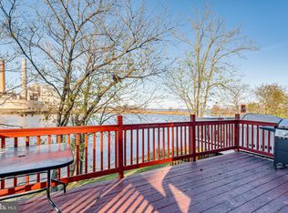 1300 Cox Cove Ct, Baltimore, MD 21226