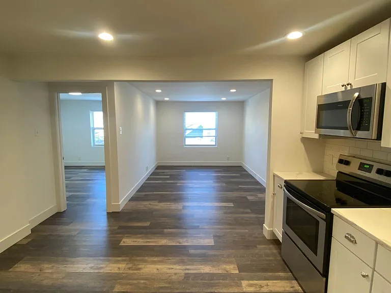 3717 Oxford Blvd #10 — Photo 3