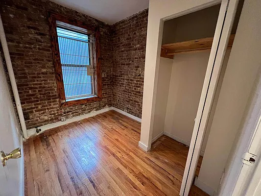 Rented by Best Apartments North Inc | media 29