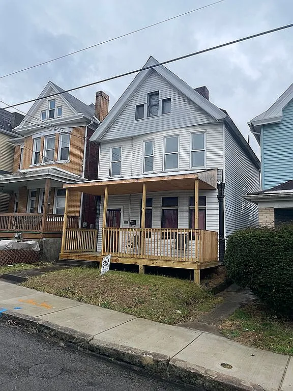 1808 Bailie Ave photo 1