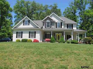8 Fox Run Rd, Abbottstown, PA 17301