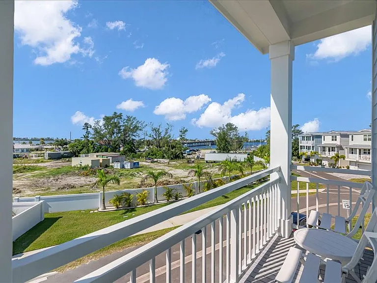 12511 Gulf Breeze Ter — Photo 31
