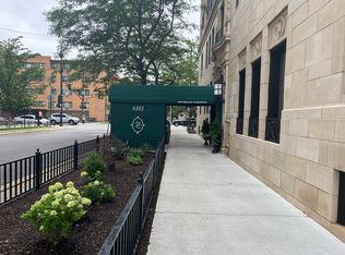 6101 N Sheridan Rd APT 10A, Chicago, IL 60660