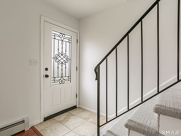 5th image of 335 Woodend Road