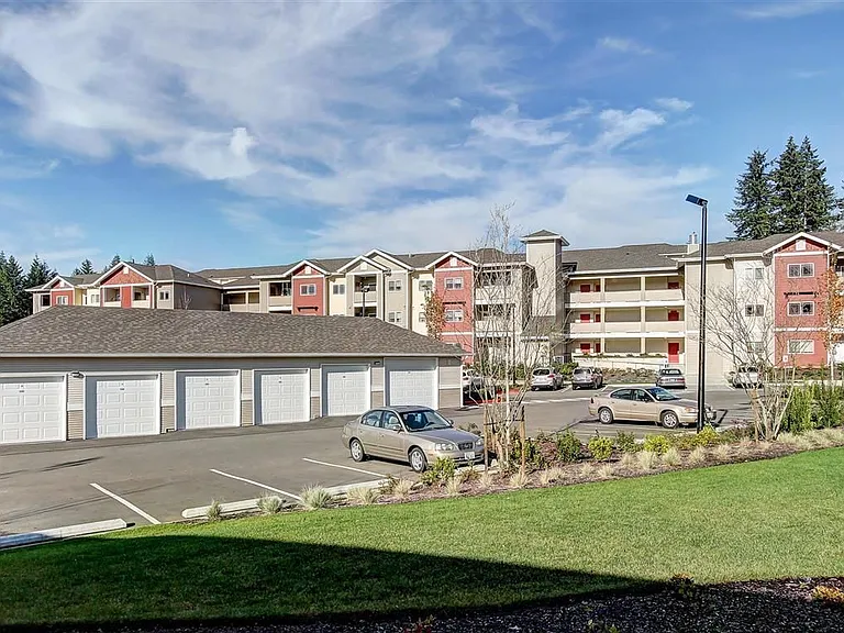 LARC at Olympia (Senior Housing 62+) — Photo 21
