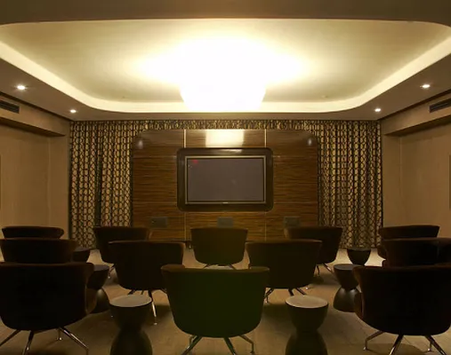 Sold by Massimo Nicastro, LREB | media 15