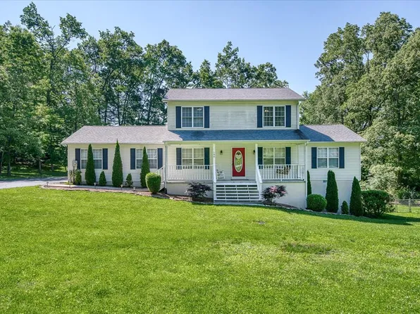 180 Malver Dr, Crossville, TN 38555