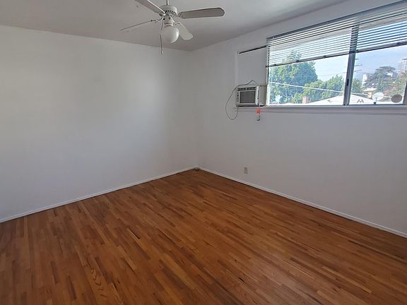 2nd image of 1147 N Bronson Ave APT 2