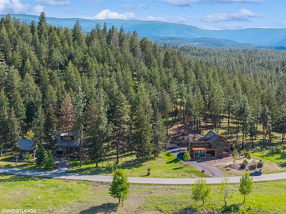 3rd image of 469 Wilderness Club Dr