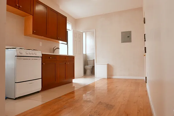 Rented by JK Dansar Corp | media 6