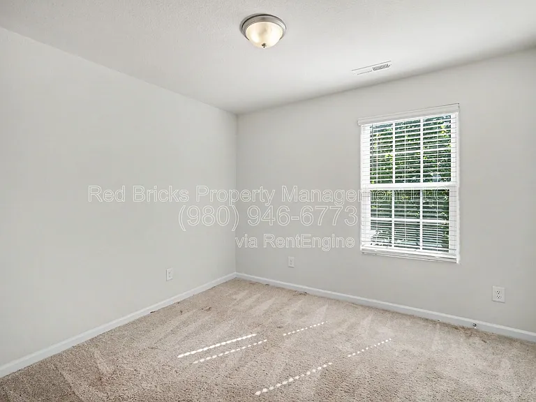 3306 Ellingford Rd — Photo 24