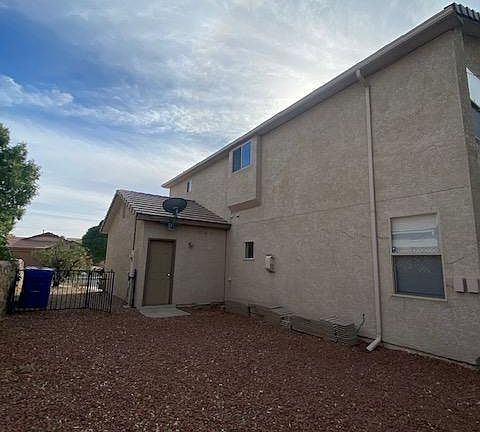 3rd image of 2544 Tuscan Hills Ln
