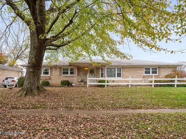 4921 Rockaway Cir, Louisville, KY 40216