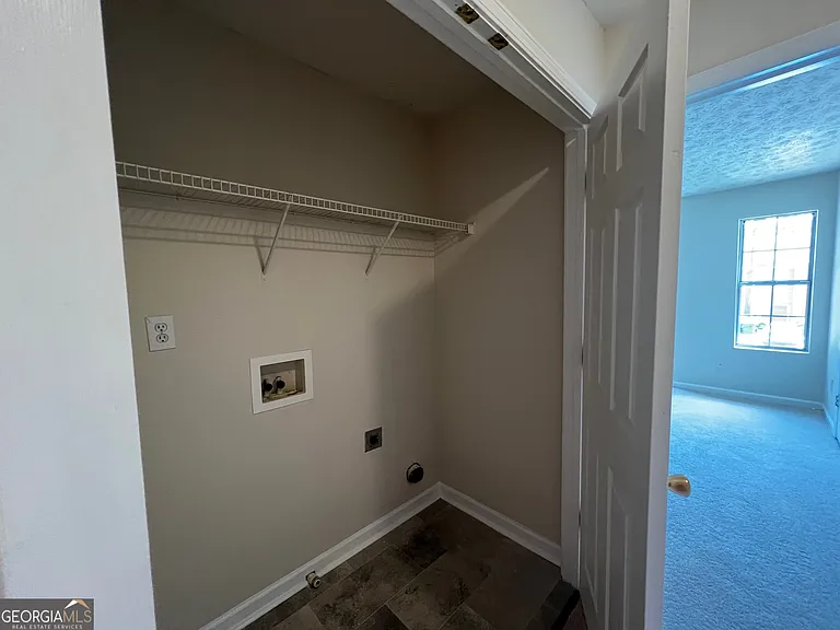 3153 Kingswood Gln — Photo 5
