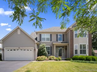 335 Sutton Ct, Sugar Grove, IL 60554