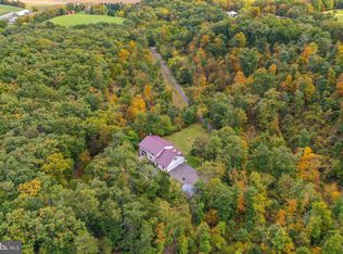 329 Sonny Acres Ln, Ridgeley, WV 26753