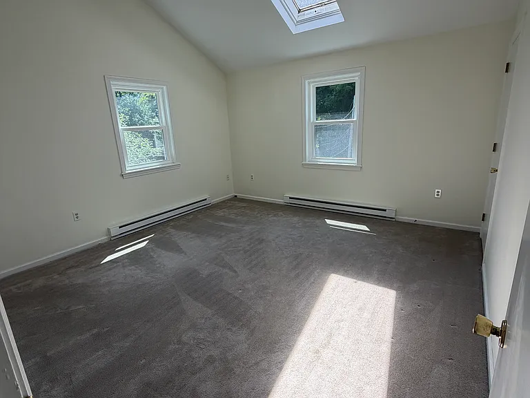 96 Amherst Rd #B — Photo 6