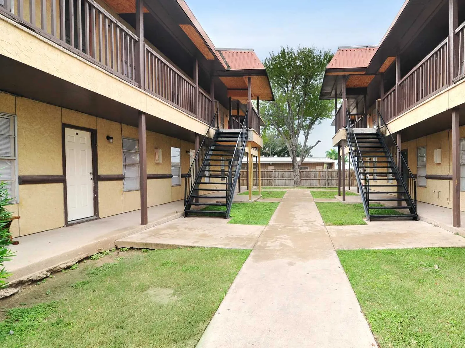 Crossings Apartments — Photo 4