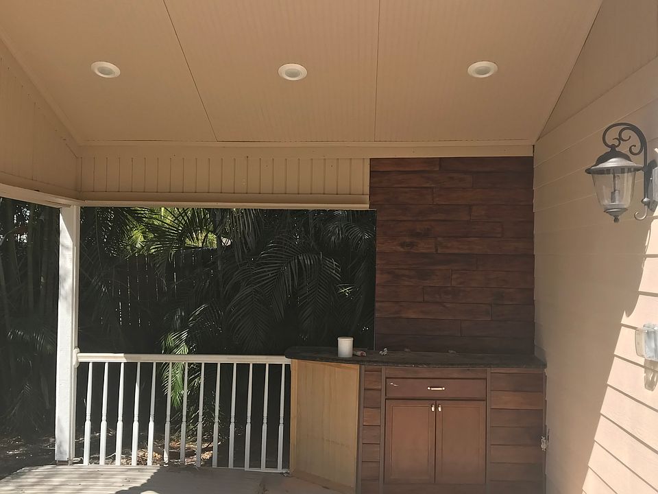 1st image of 551 Santa Cruz St