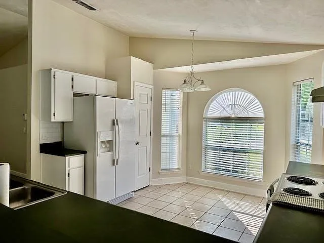 1754 Newman Ln — Photo 3