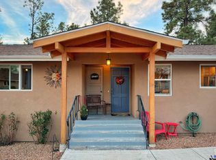 2947 Woodland Rd, Los Alamos, NM 87544