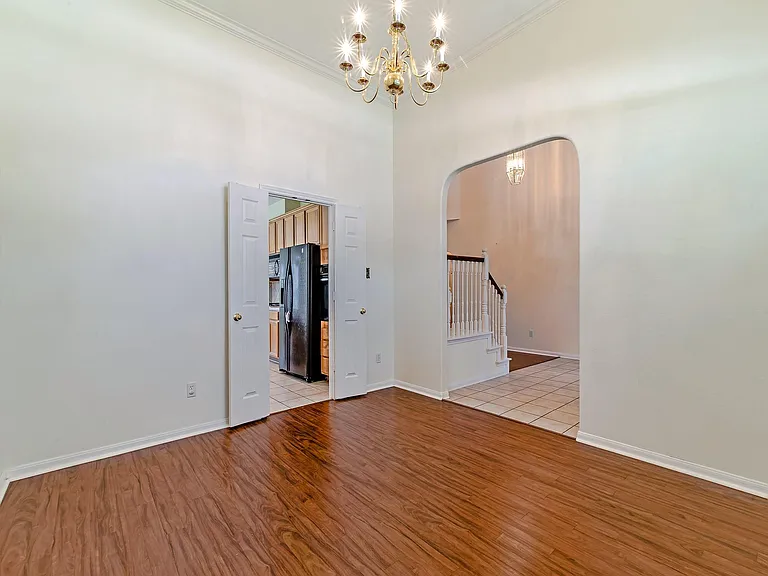 2123 Hill Canyon Ct — Photo 16
