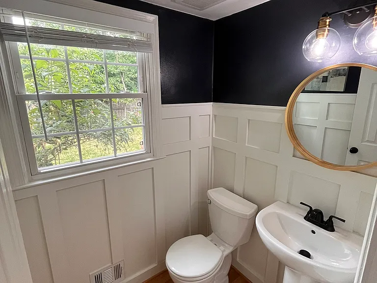 Powder room