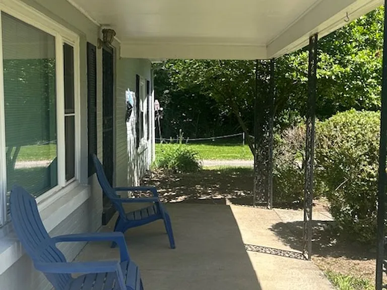 6401 Old Richmond Rd — Photo 5